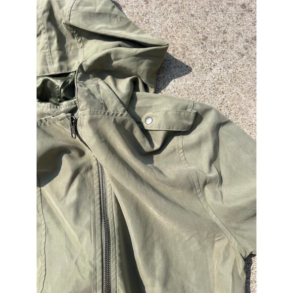 Staccato Jacket Women Size Medium Olive Hooded Roll Up Long Sleeve Lightweight - Picture 4 of 9